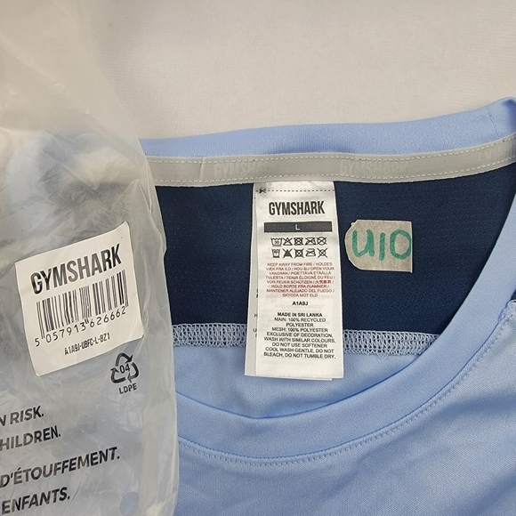 NWT GYMSHARK speed evolve moisture wicking tank - Picture 9 of 9